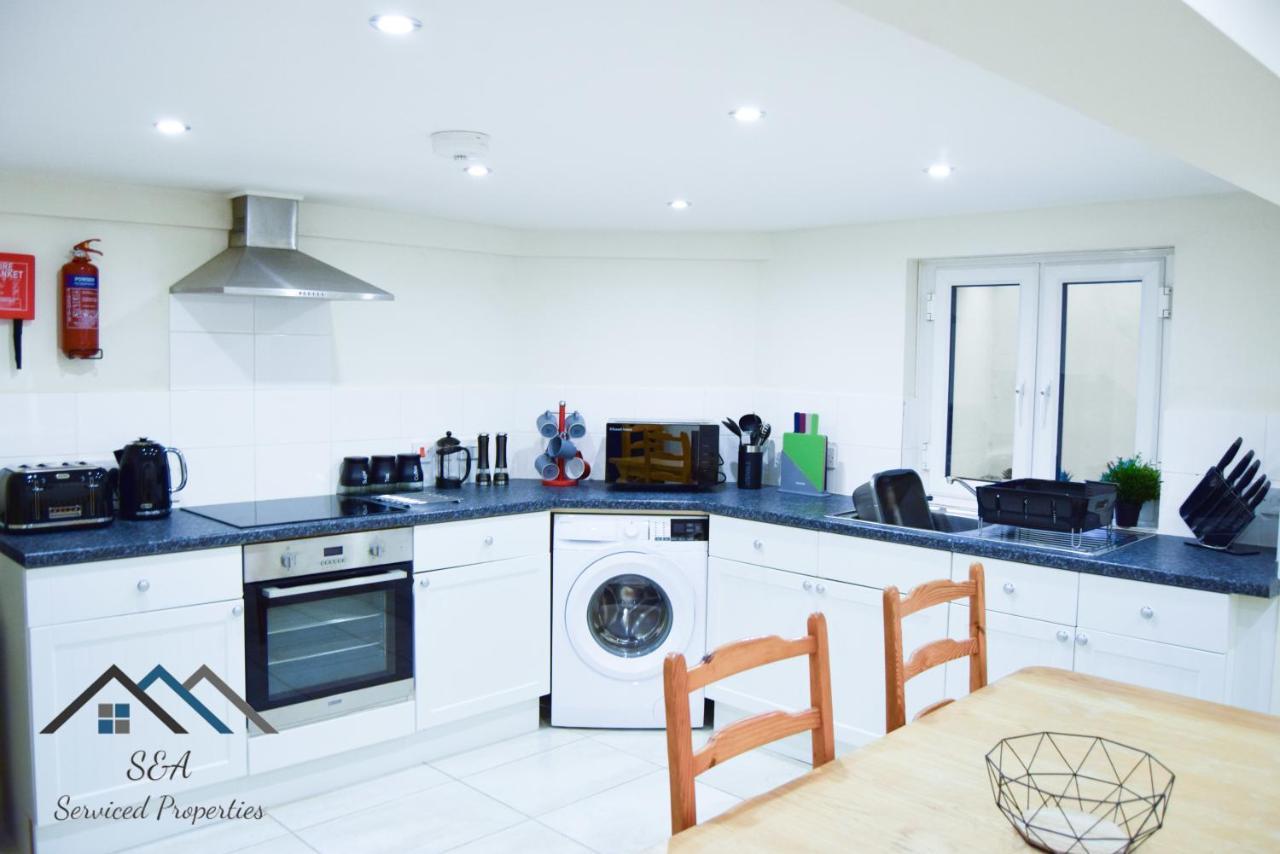Private Entrance - 1 Bed - Self Check In - Near Aru & City Centre *